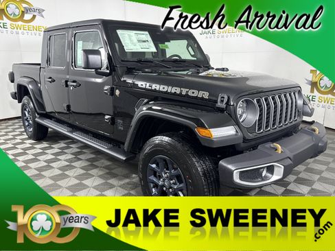 New 2026 Jeep Gladiator Sport image 1
