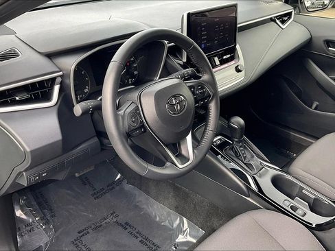 Used 2024 Toyota Corolla SE w/ SE Package FWD image 14