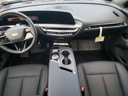 New 2026 Cadillac Lyriq Luxury w/ LPO, Floor Liner Package AWD/4WD image 14