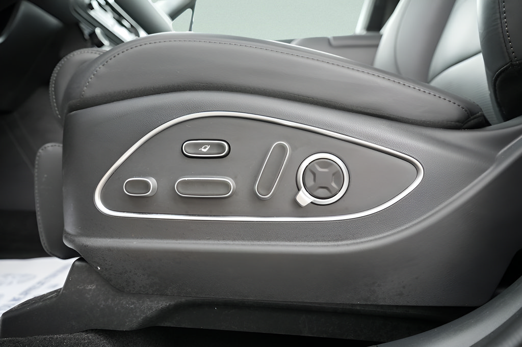 Used 2026 Hyundai Palisade Calligraphy AWD/4WD image 33