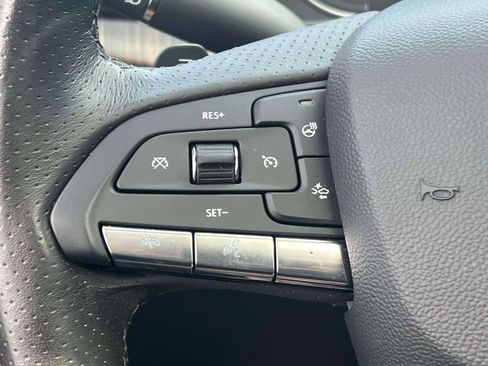 Used 2023 Cadillac XT4 Sport image 21