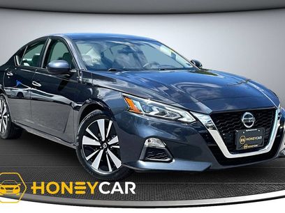 Used 2021 Nissan Altima 2.5 SV