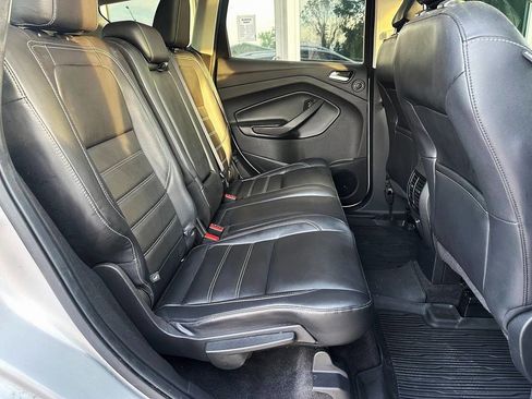 Used 2018 Ford Escape Titanium image 24