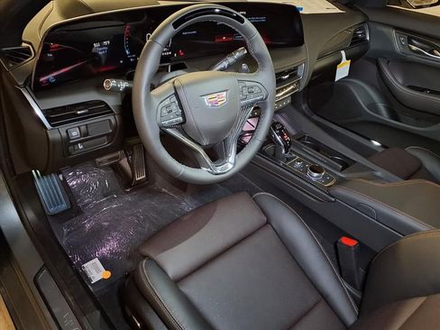New 2026 Cadillac CT5 V image 15