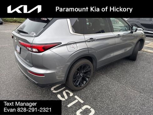 Used 2022 Mitsubishi Outlander SEL Black Edition image 5