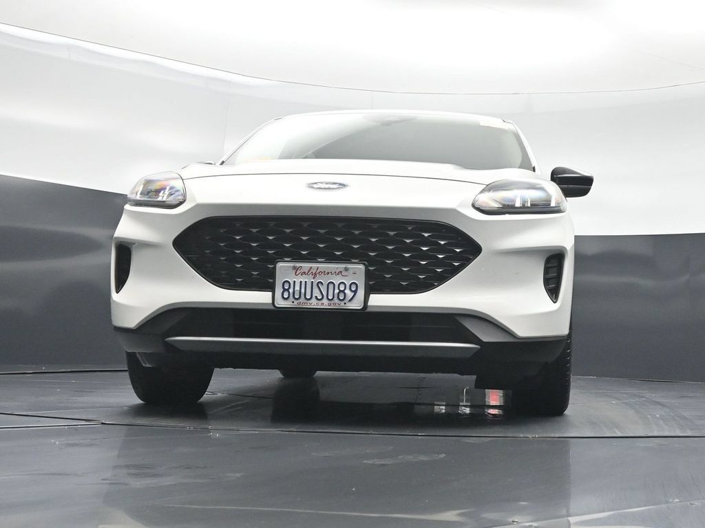 Used 2020 Ford Escape SE Sport FWD image 46