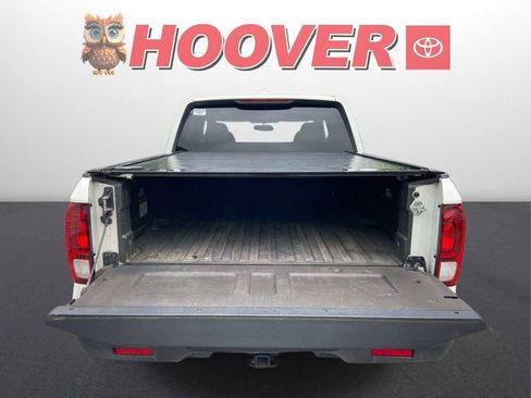 Used 2017 Honda Ridgeline RTL-T image 10
