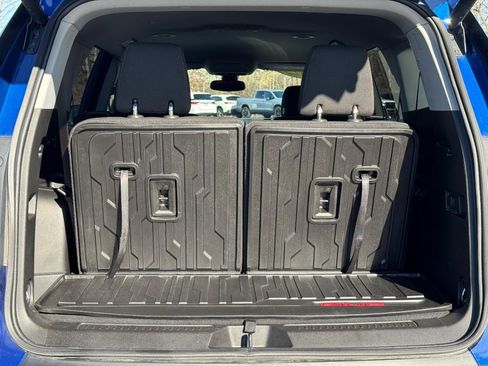 Used 2023 GMC Acadia AT4 w/ Trailering Package image 4