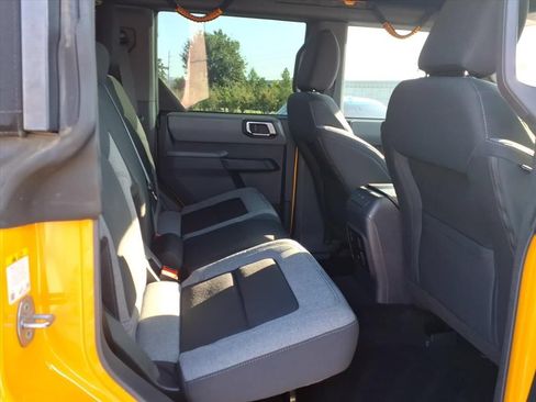 Used 2022 Ford Bronco 4-Door AWD/4WD image 15