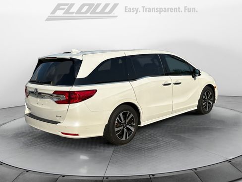 Used 2018 Honda Odyssey Elite image 9