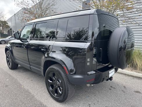 New 2026 Land Rover Defender 110 S image 3