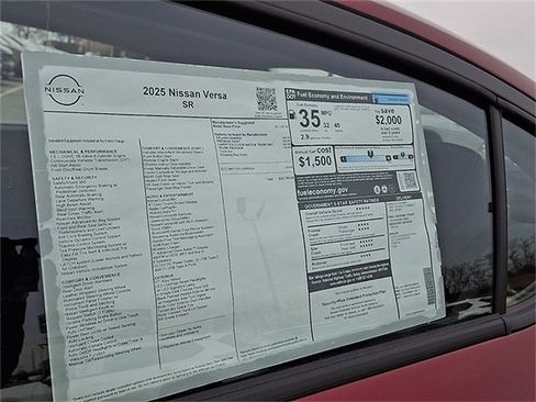 New 2025 Nissan Versa SR w/ Trunk Package image 38