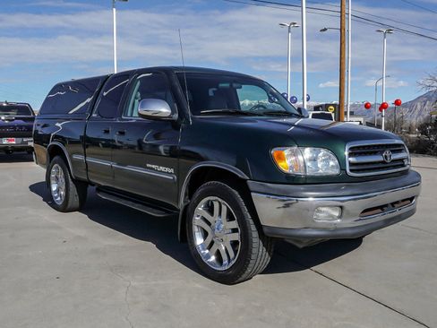 Used 2000 Toyota Tundra SR5 image 2