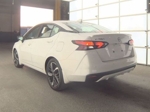 Used 2025 Nissan Versa SR w/ Trunk Package image 10