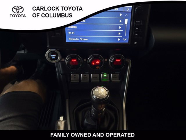 Used 2024 Toyota GR86 Premium RWD image 27