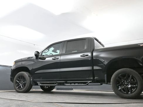 Used 2024 Chevrolet Silverado 1500 LT Trail Boss w/ LPO, Dark Essentials Package AWD/4WD image 30