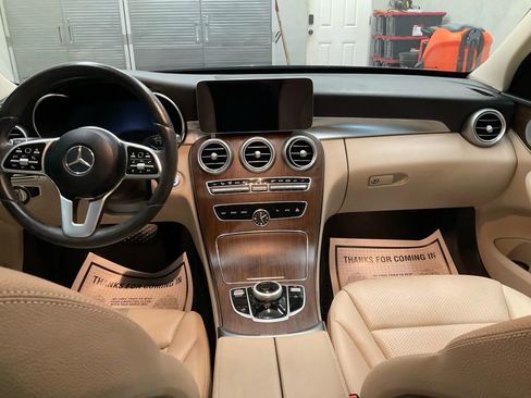 Used 2021 Mercedes-Benz C 300 4MATIC Sedan image 15