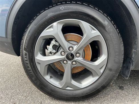 Used 2025 Ford Escape ST-Line image 18