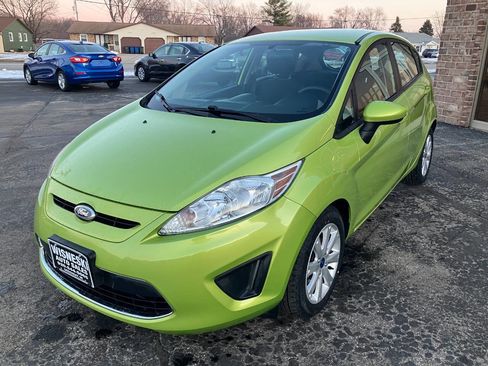 Used 2012 Ford Fiesta SE image 7