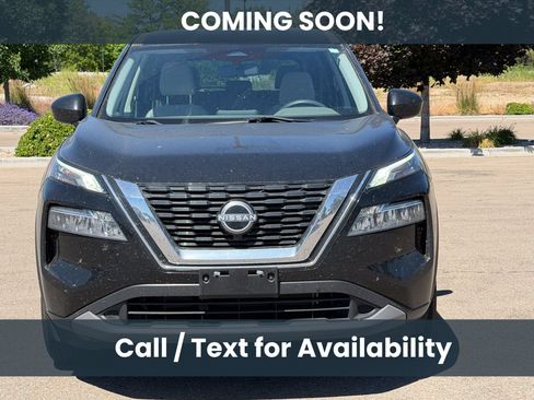 Used 2023 Nissan Rogue SV AWD/4WD image 3