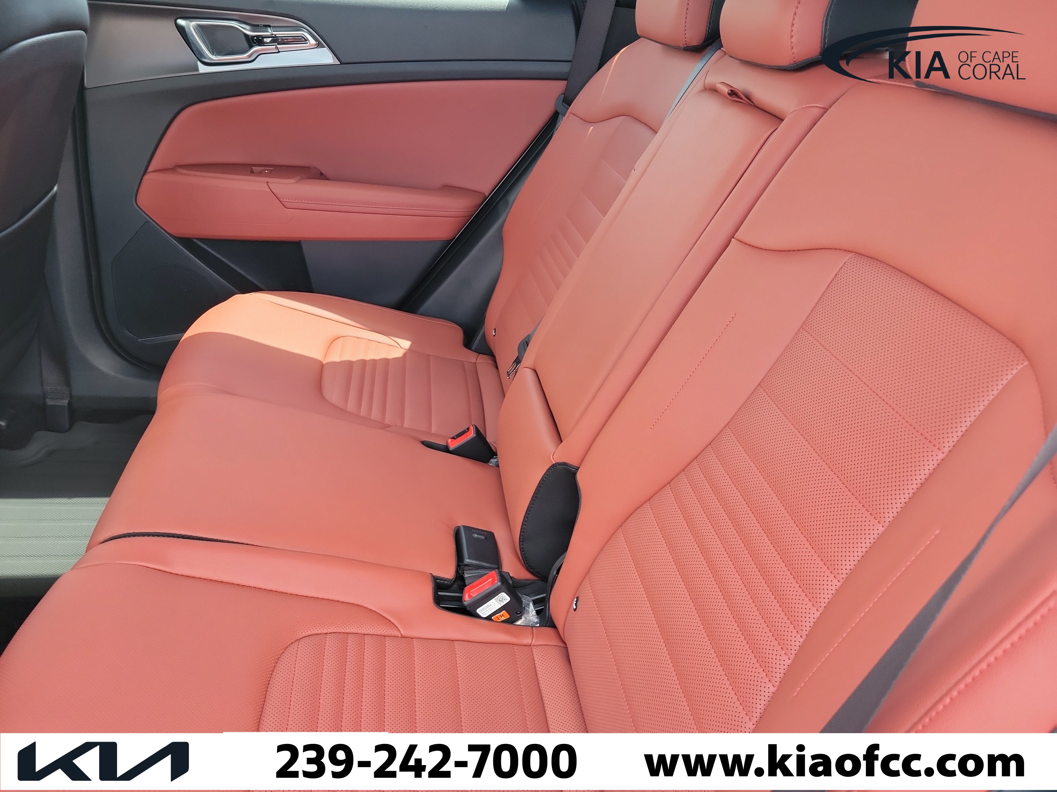 New 2026 Kia Sportage SX FWD image 12