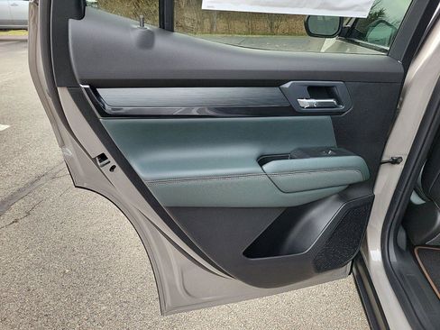 New 2026 GMC Terrain AT4 w/ Convenience Package III image 13