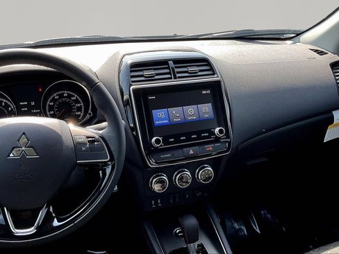 New 2026 Mitsubishi Outlander Sport LE AWD/4WD image 6