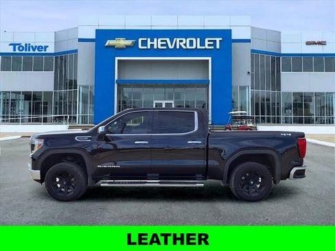 Used 2021 GMC Sierra 1500 SLT AWD/4WD image 4