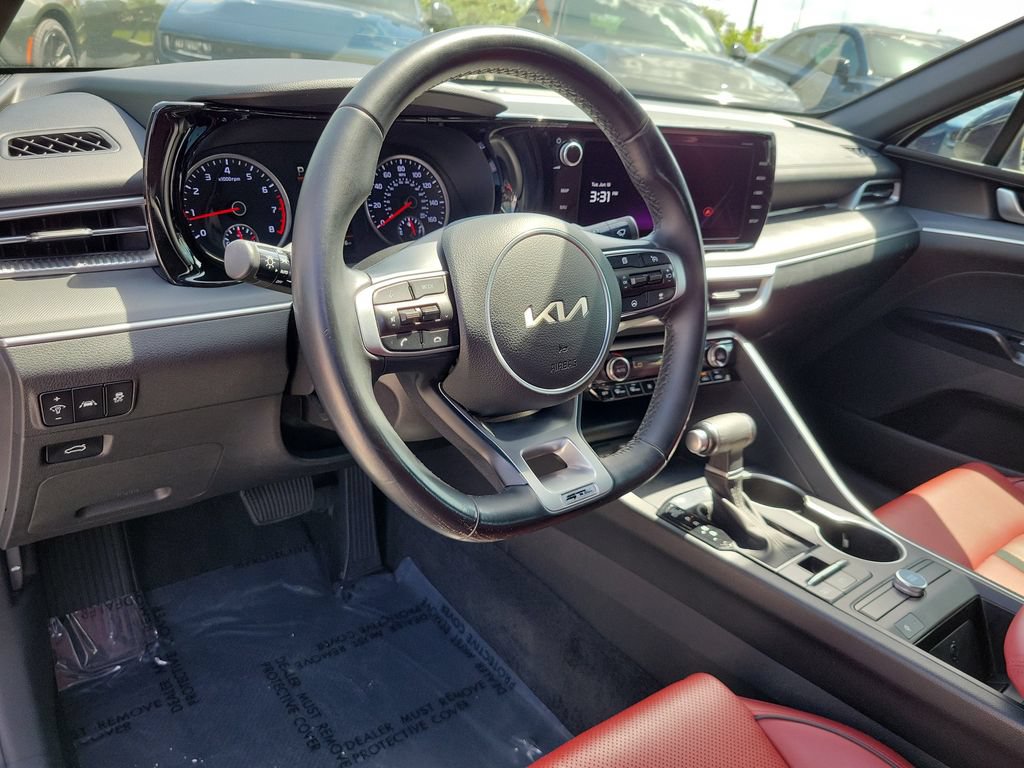 Used 2023 Kia K5 GT-Line w/ GT-Line Premium Package FWD image 10