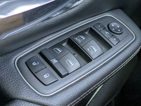 Used 2022 RAM 1500 Laramie w/ Sport Appearance Package image 20