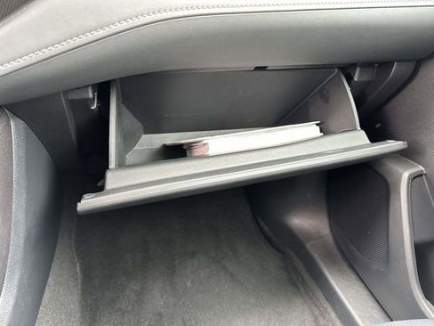 Used 2023 Toyota Highlander XLE image 42