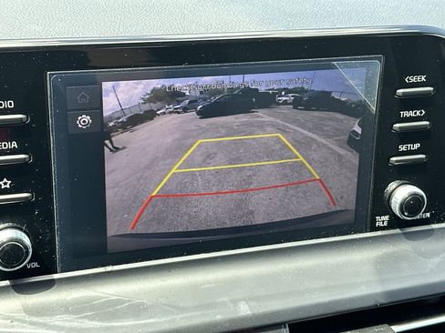 Certified 2024 Kia Seltos LX AWD/4WD image 21