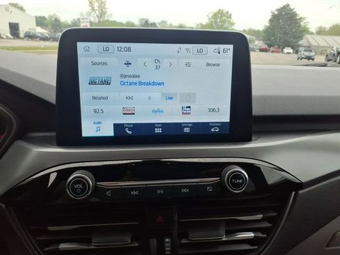 Used 2023 Ford Escape Active AWD/4WD image 8