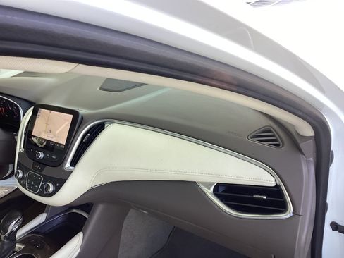 Used 2024 Chevrolet Malibu LT image 17