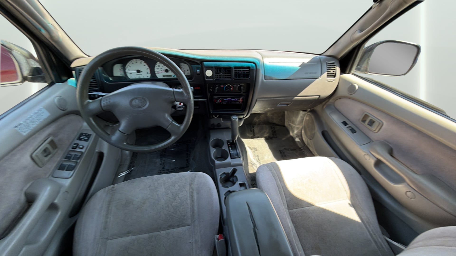 Used 2004 Toyota Tacoma PreRunner w/ Convenience Pkg RWD image 30