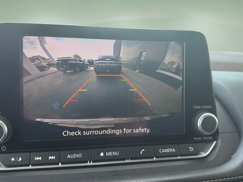Certified 2023 Nissan Rogue SV AWD/4WD image 21