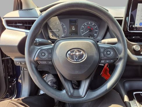 Used 2024 Toyota Corolla LE FWD image 17