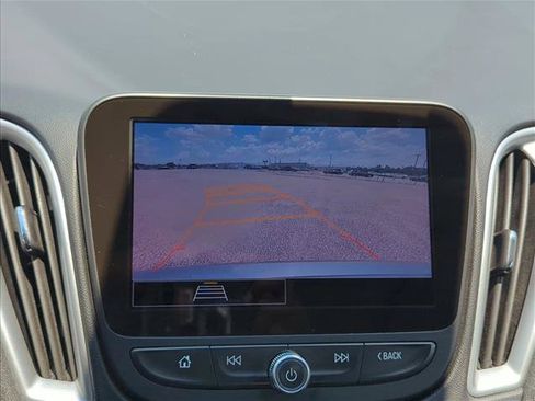 Used 2024 Chevrolet Malibu LT FWD image 14