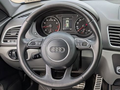 Used 2018 Audi Q3 2.0T Premium Plus w/ Premium Plus Package image 25