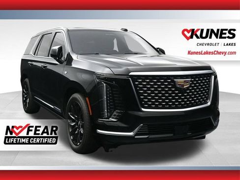 Used 2025 Cadillac Escalade Premium Luxury w/ Touring Package AWD/4WD image 1