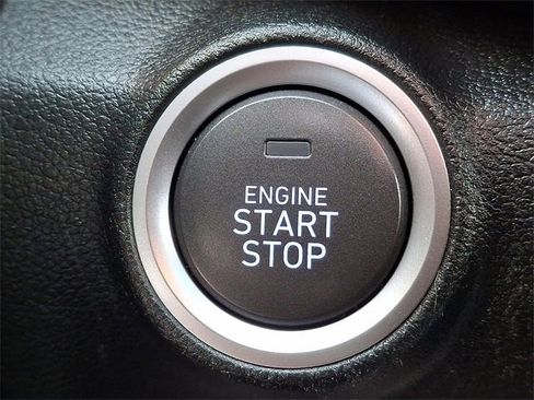 Used 2022 Hyundai Kona SEL w/ Convenience Package image 23