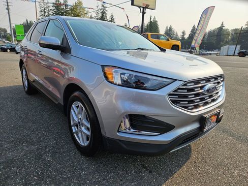 Used 2022 Ford Edge SEL image 16