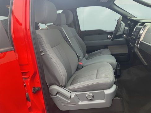 Used 2014 Ford F150 XLT w/ Trailer Tow Package image 19