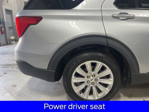 Used 2020 Ford Explorer Limited image 13