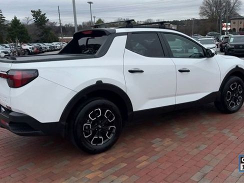 Used 2024 Hyundai Santa Cruz SEL w/ Activity Package image 3