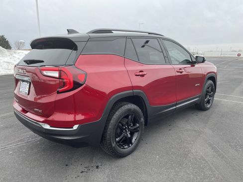 Certified 2023 GMC Terrain AT4 image 5
