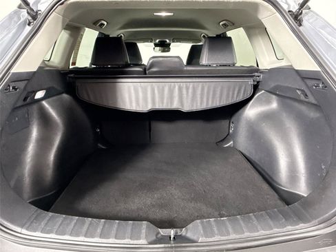 Certified 2025 Toyota Corolla Cross XLE FWD image 35