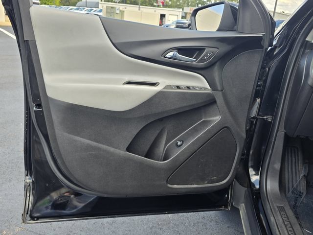 Used 2024 Chevrolet Equinox LT FWD image 12