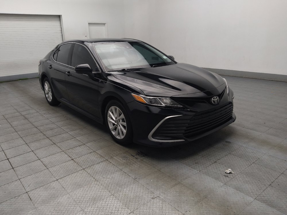 Used 2021 Toyota Camry LE FWD image 13