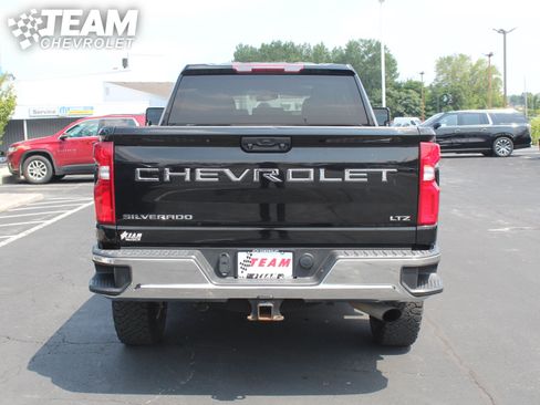 Used 2023 Chevrolet Silverado 2500 LTZ w/ Snow Plow Prep/Camper Package AWD/4WD image 5